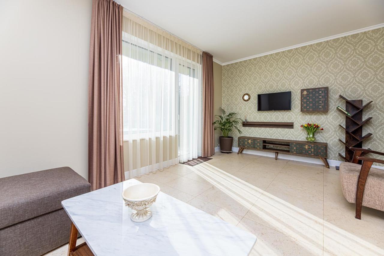 Sakura_Inn Palanga Luaran gambar