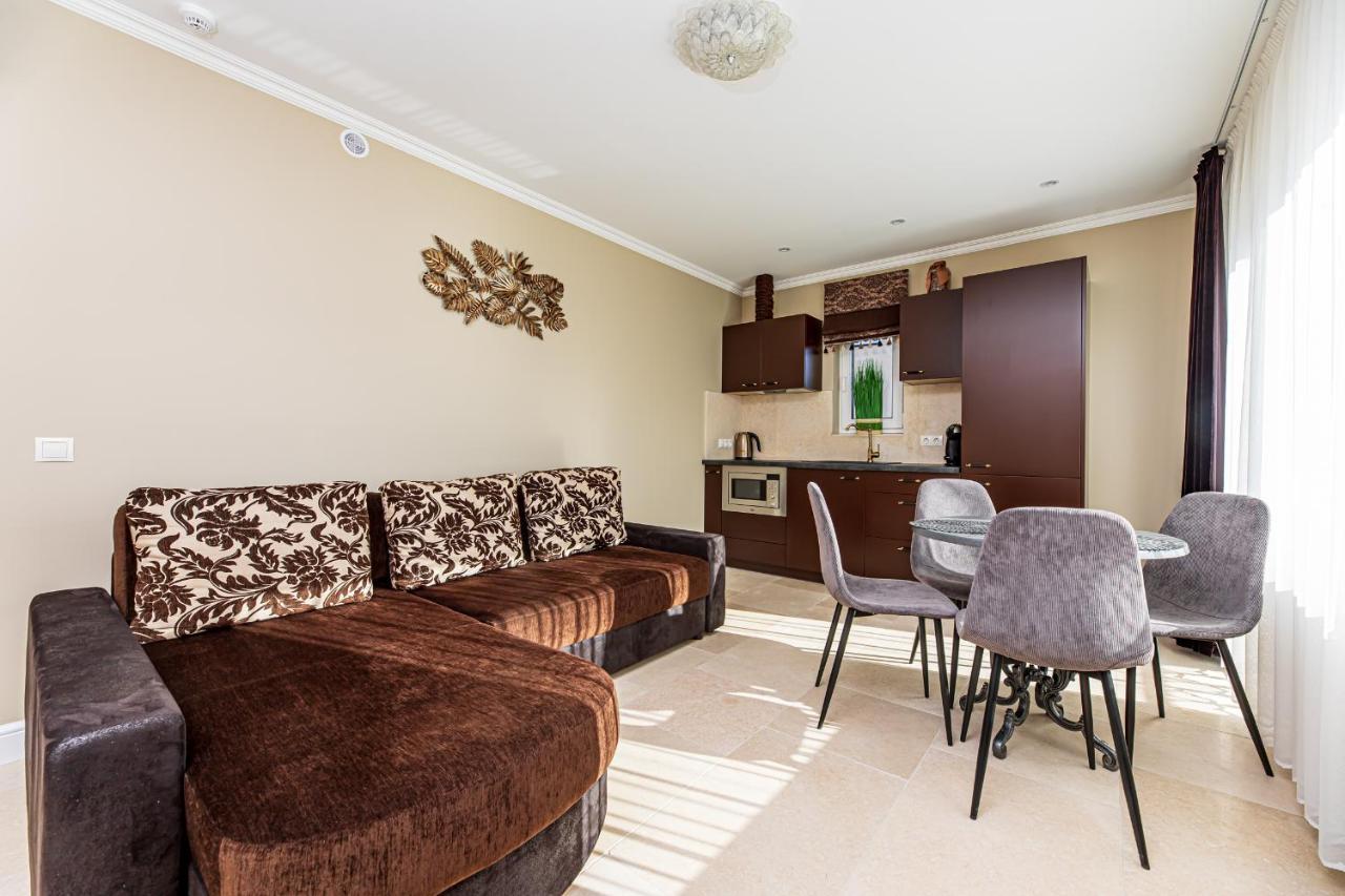 Sakura_Inn Palanga Luaran gambar